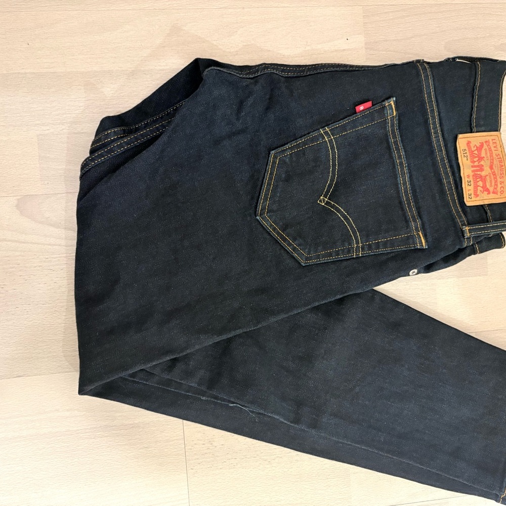 Levi's Men's Blue Straight Jeans